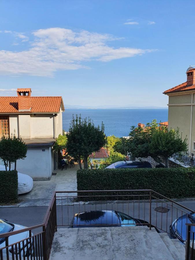 Studio Apartman Fredi Appartement Opatija Buitenkant foto